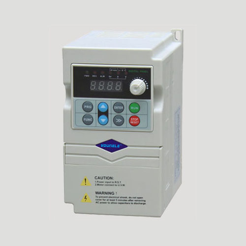 VFD6800磁通矢量变频器